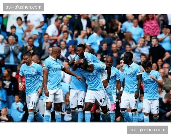 实时：曼城对阵维拉，半场VAR两次介入取消进球引热议